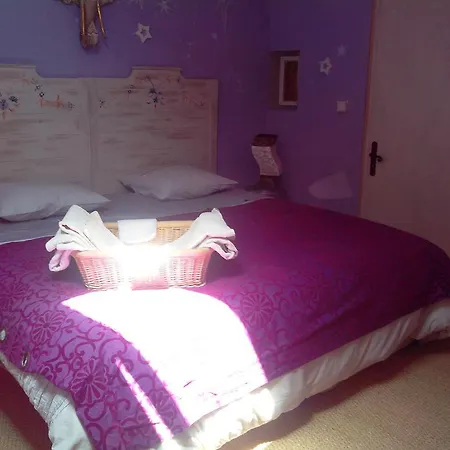 Le Clos De La Source Bed and breakfast *